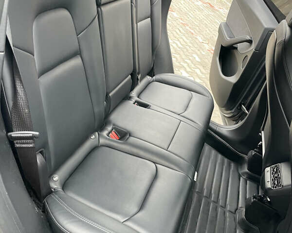 Сірий Тесла Model Y, об'ємом двигуна 0 л та пробігом 118 тис. км за 25900 $, фото 33 на Automoto.ua