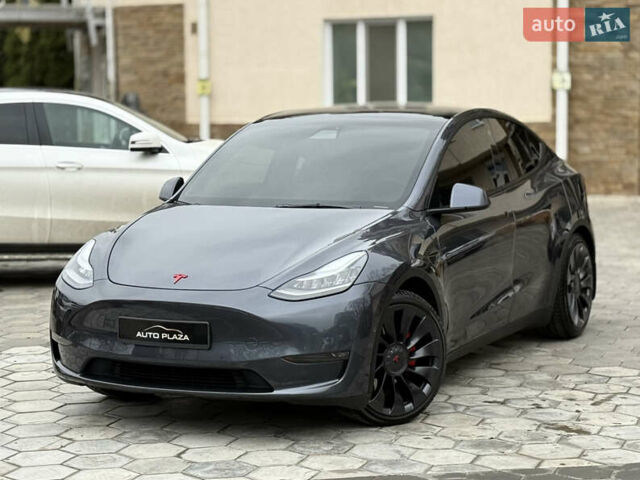 Серый Тесла Model Y, объемом двигателя 0 л и пробегом 53 тыс. км за 28000 $, фото 11 на Automoto.ua