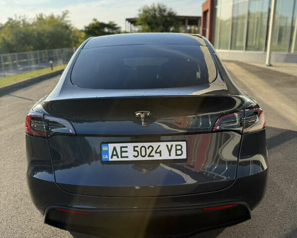 Серый Тесла Model Y, объемом двигателя 0 л и пробегом 34 тыс. км за 24000 $, фото 14 на Automoto.ua