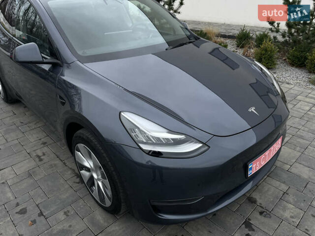 Сірий Тесла Model Y, об'ємом двигуна 0 л та пробігом 65 тис. км за 25500 $, фото 75 на Automoto.ua