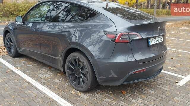Тесла Model Y 2022 в Буче на Automoto.ua Серый Тесла Model Y, объемом двигателя 0 л и пробегом 144 тыс. км за 21300 $, фото 3 на Automoto.ua
