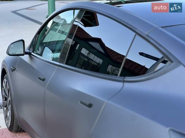 Сірий Тесла Model Y, об'ємом двигуна 0 л та пробігом 25 тис. км за 33000 $, фото 27 на Automoto.ua