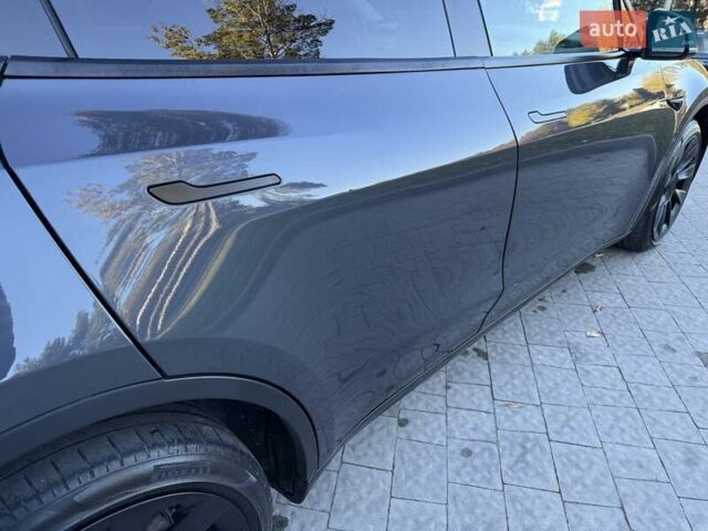 Серый Тесла Model Y, объемом двигателя 0 л и пробегом 38 тыс. км за 24999 $, фото 23 на Automoto.ua