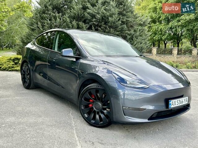 Серый Тесла Model Y, объемом двигателя 0 л и пробегом 56 тыс. км за 28500 $, фото 11 на Automoto.ua