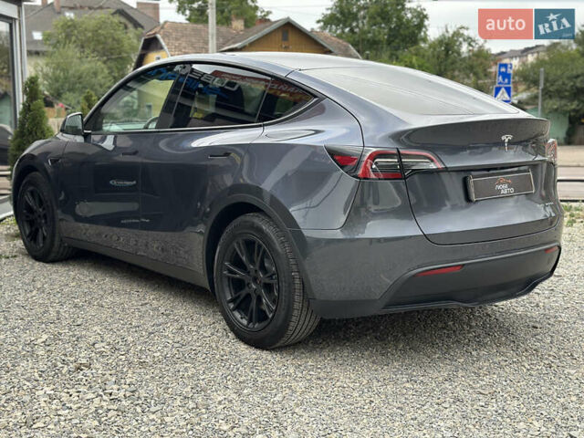 Серый Тесла Model Y, объемом двигателя 0 л и пробегом 37 тыс. км за 25000 $, фото 7 на Automoto.ua