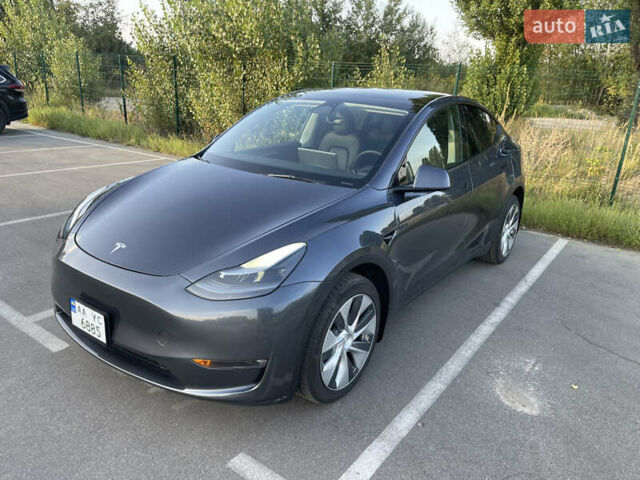 Тесла Model Y 2022 в Киеве на Automoto.ua Серый Тесла Model Y, объемом двигателя 0 л и пробегом 63 тыс. км за 29900 $, фото 13 на Automoto.ua