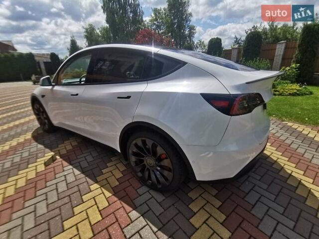 Серый Тесла Model Y, объемом двигателя 0 л и пробегом 4 тыс. км за 29999 $, фото 7 на Automoto.ua