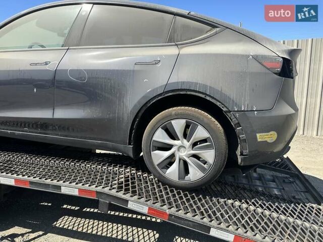 Серый Тесла Model Y, объемом двигателя 0 л и пробегом 86 тыс. км за 17300 $, фото 9 на Automoto.ua