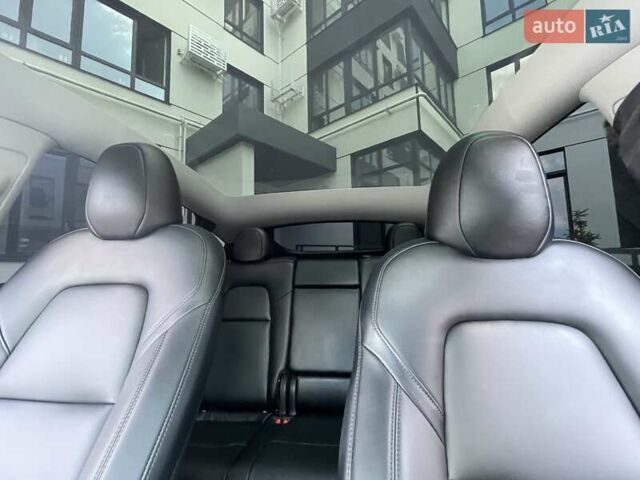 Сірий Тесла Model Y, об'ємом двигуна 0 л та пробігом 31 тис. км за 28800 $, фото 29 на Automoto.ua