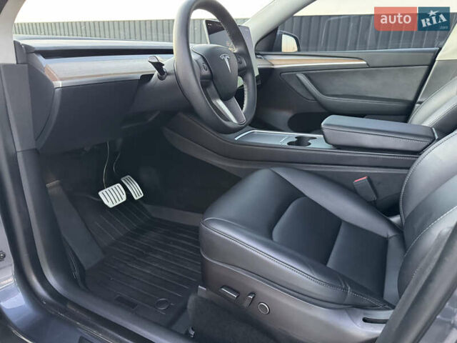Серый Тесла Model Y, объемом двигателя 0 л и пробегом 100 тыс. км за 24500 $, фото 49 на Automoto.ua