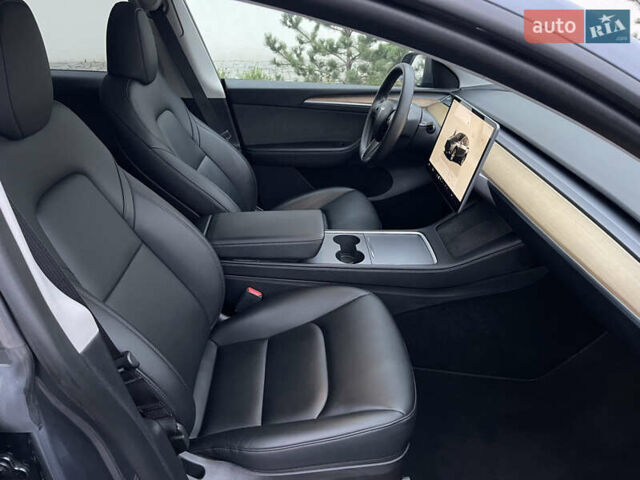 Сірий Тесла Model Y, об'ємом двигуна 0 л та пробігом 65 тис. км за 25500 $, фото 27 на Automoto.ua