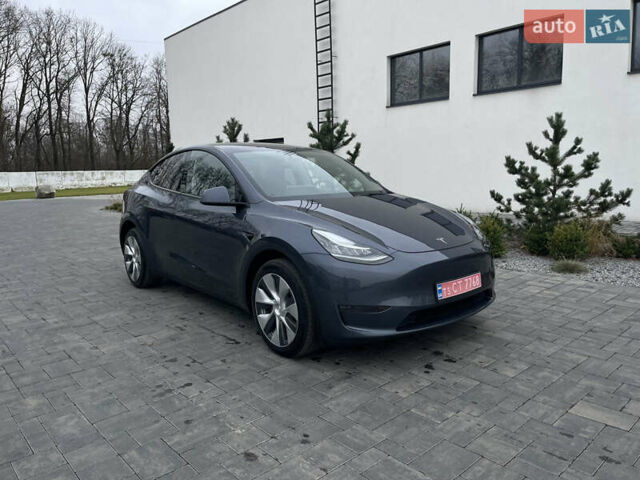 Сірий Тесла Model Y, об'ємом двигуна 0 л та пробігом 65 тис. км за 25500 $, фото 44 на Automoto.ua