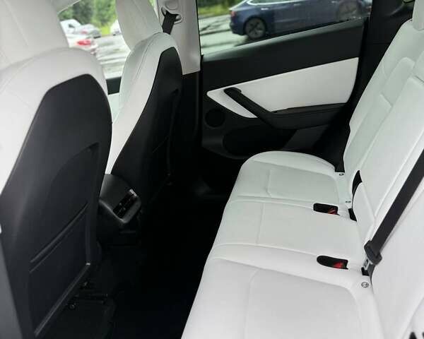 Сірий Тесла Model Y, об'ємом двигуна 0 л та пробігом 165 тис. км за 25000 $, фото 17 на Automoto.ua