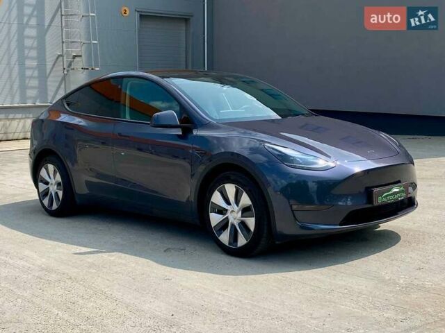 Серый Тесла Model Y, объемом двигателя 0 л и пробегом 20 тыс. км за 33990 $, фото 6 на Automoto.ua