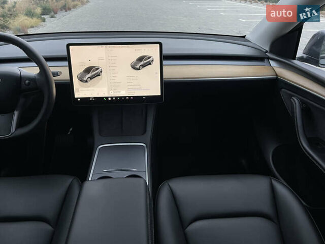 Сірий Тесла Model Y, об'ємом двигуна 0 л та пробігом 65 тис. км за 25500 $, фото 37 на Automoto.ua