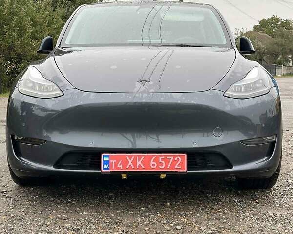 Тесла Model Y 2022 у Вінниці на Automoto.ua Сірий Тесла Model Y, об'ємом двигуна 0 л та пробігом 57 тис. км за 25500 $, фото 10 на Automoto.ua