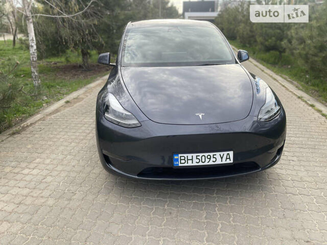 Серый Тесла Model Y, объемом двигателя 0 л и пробегом 25 тыс. км за 36700 $, фото 17 на Automoto.ua