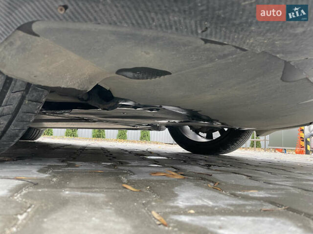 Сірий Тесла Model Y, об'ємом двигуна 0 л та пробігом 118 тис. км за 25900 $, фото 44 на Automoto.ua