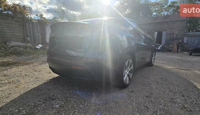 Сірий Тесла Model Y, об'ємом двигуна 0 л та пробігом 67 тис. км за 26000 $, фото 1 на Automoto.ua