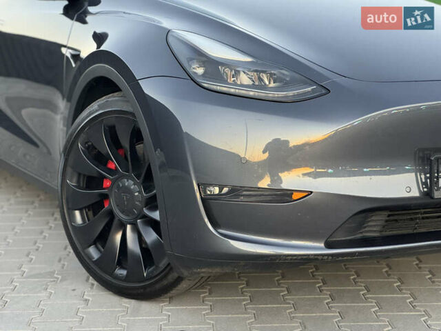 Серый Тесла Model Y, объемом двигателя 0 л и пробегом 100 тыс. км за 24500 $, фото 34 на Automoto.ua