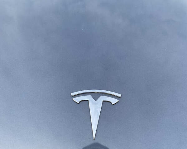 Серый Тесла Model Y, объемом двигателя 0 л и пробегом 30 тыс. км за 45999 $, фото 23 на Automoto.ua