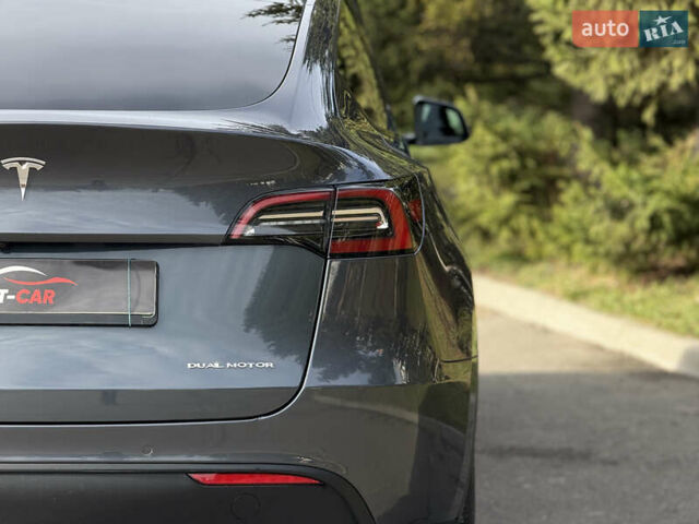 Сірий Тесла Model Y, об'ємом двигуна 0 л та пробігом 67 тис. км за 25000 $, фото 16 на Automoto.ua