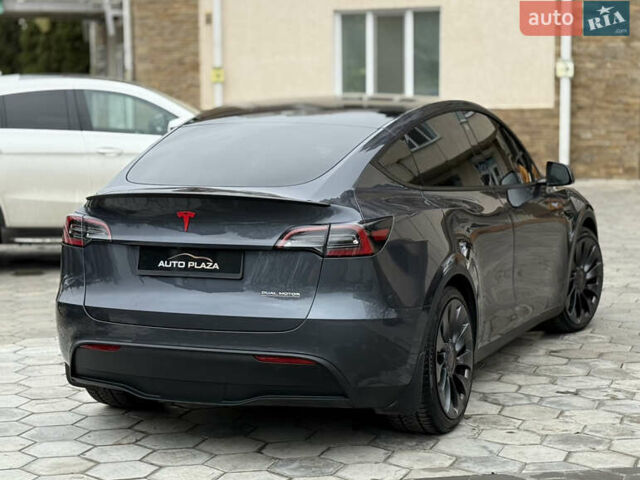 Серый Тесла Model Y, объемом двигателя 0 л и пробегом 53 тыс. км за 28000 $, фото 26 на Automoto.ua