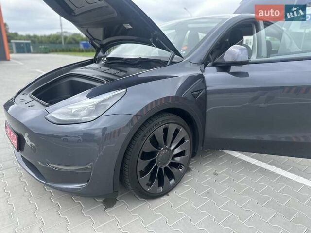 Сірий Тесла Model Y, об'ємом двигуна 0 л та пробігом 47 тис. км за 29999 $, фото 42 на Automoto.ua