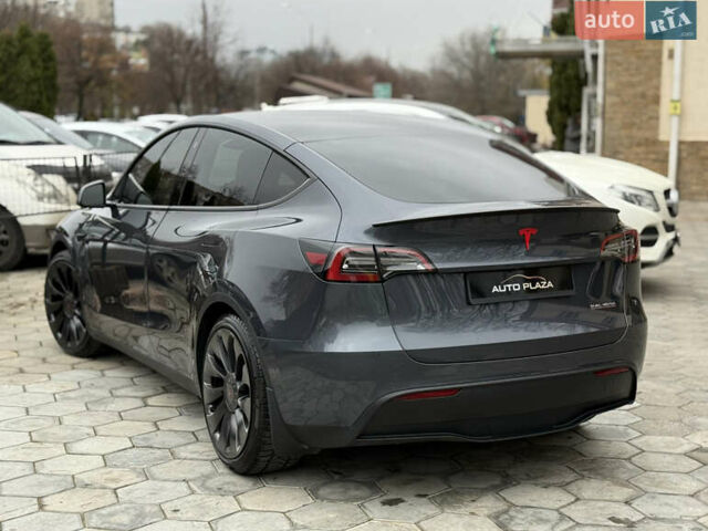 Серый Тесла Model Y, объемом двигателя 0 л и пробегом 53 тыс. км за 28000 $, фото 32 на Automoto.ua