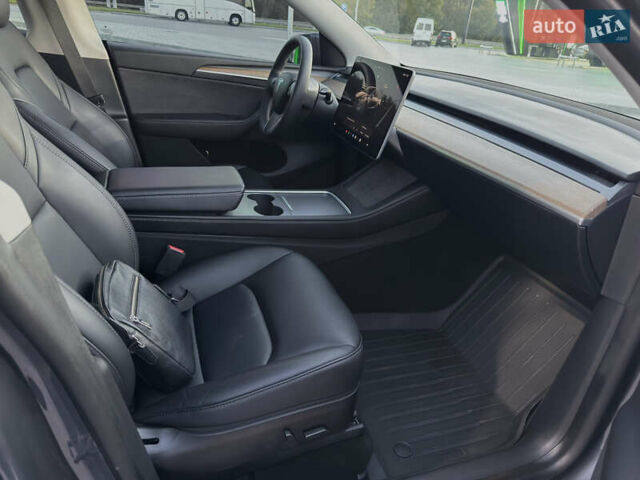 Серый Тесла Model Y, объемом двигателя 0 л и пробегом 100 тыс. км за 24500 $, фото 60 на Automoto.ua