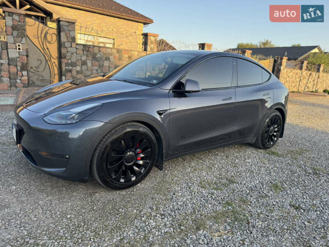 Серый Тесла Model Y, объемом двигателя 0 л и пробегом 112 тыс. км за 27700 $, фото 22 на Automoto.ua