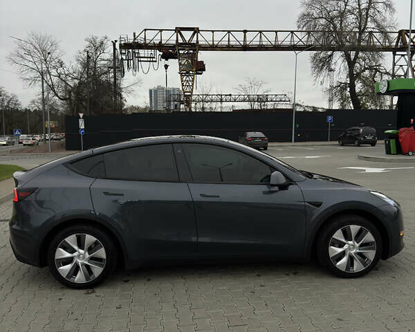 Серый Тесла Model Y, объемом двигателя 0 л и пробегом 41 тыс. км за 29300 $, фото 8 на Automoto.ua