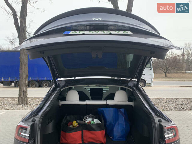 Серый Тесла Model Y, объемом двигателя 0 л и пробегом 29 тыс. км за 32700 $, фото 20 на Automoto.ua