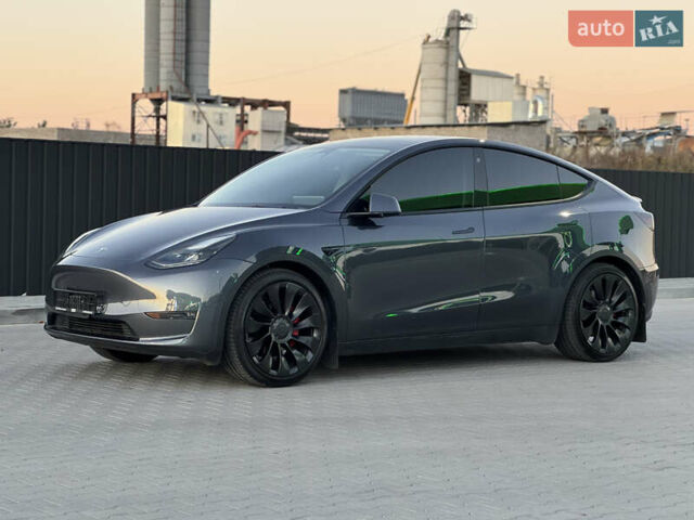 Серый Тесла Model Y, объемом двигателя 0 л и пробегом 100 тыс. км за 24500 $, фото 46 на Automoto.ua