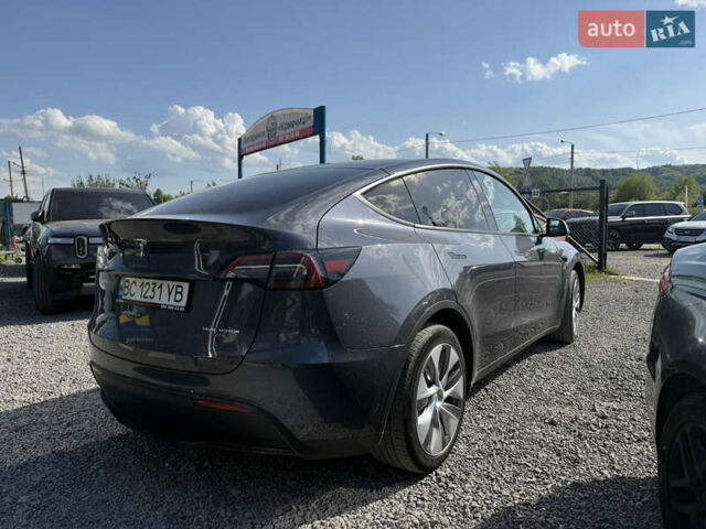 Серый Тесла Model Y, объемом двигателя 0 л и пробегом 31 тыс. км за 24800 $, фото 10 на Automoto.ua