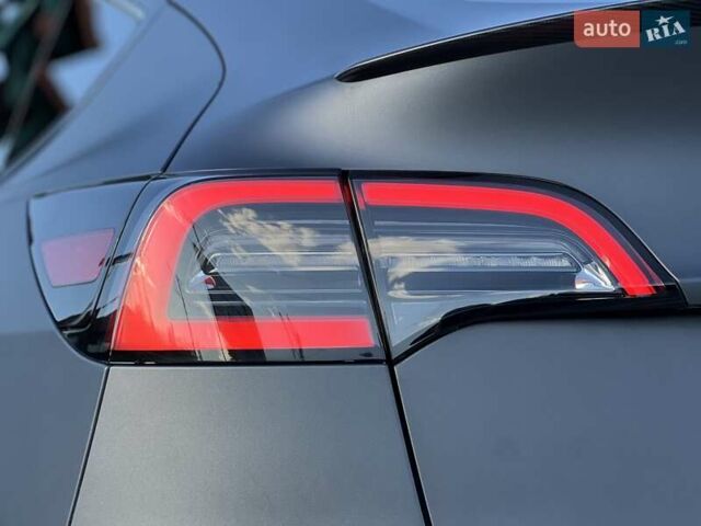 Сірий Тесла Model Y, об'ємом двигуна 0 л та пробігом 25 тис. км за 33000 $, фото 20 на Automoto.ua