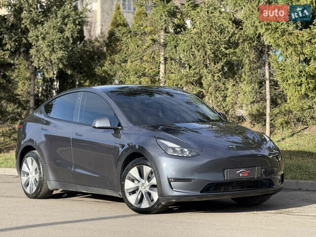 Сірий Тесла Model Y, об'ємом двигуна 0 л та пробігом 67 тис. км за 25000 $, фото 2 на Automoto.ua