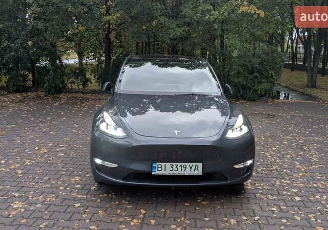 Серый Тесла Model Y, объемом двигателя 0 л и пробегом 115 тыс. км за 26500 $, фото 1 на Automoto.ua