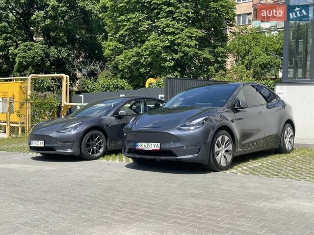 Сірий Тесла Model Y, об'ємом двигуна 0 л та пробігом 31 тис. км за 28800 $, фото 49 на Automoto.ua