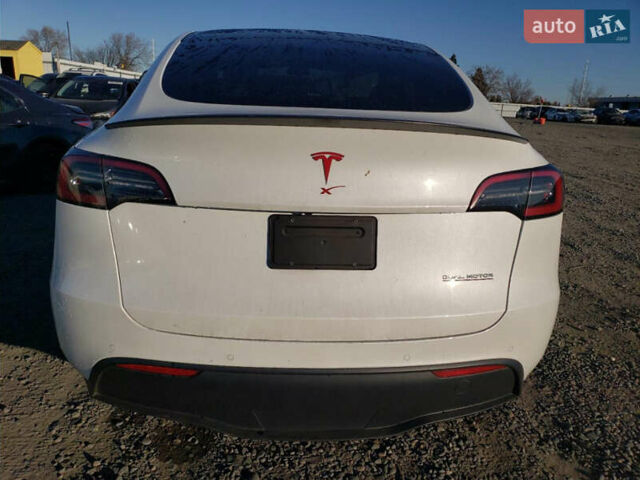 Серый Тесла Model Y, объемом двигателя 0 л и пробегом 33 тыс. км за 2750 $, фото 5 на Automoto.ua