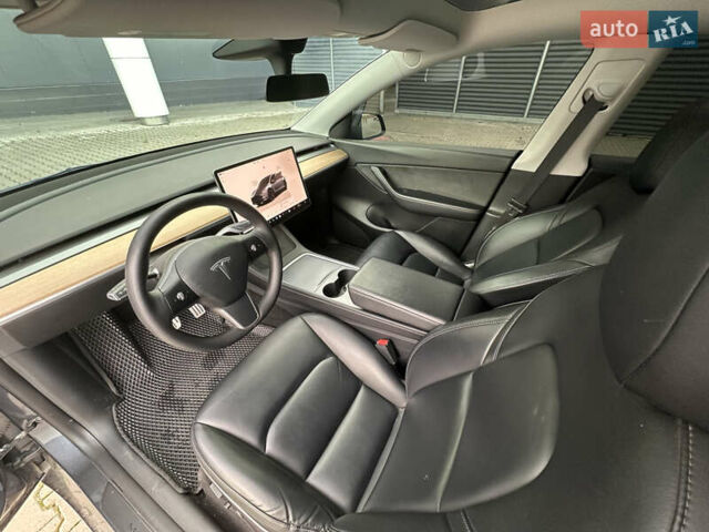 Серый Тесла Model Y, объемом двигателя 0 л и пробегом 109 тыс. км за 26900 $, фото 18 на Automoto.ua