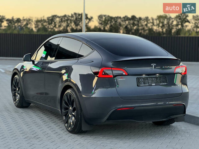 Серый Тесла Model Y, объемом двигателя 0 л и пробегом 100 тыс. км за 24500 $, фото 6 на Automoto.ua