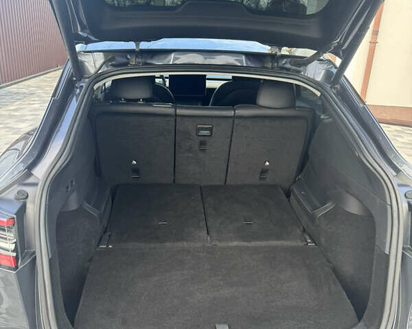 Серый Тесла Model Y, объемом двигателя 0 л и пробегом 39 тыс. км за 29800 $, фото 12 на Automoto.ua