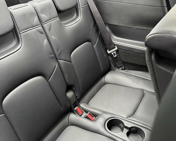 Серый Тесла Model Y, объемом двигателя 0 л и пробегом 61 тыс. км за 25500 $, фото 11 на Automoto.ua