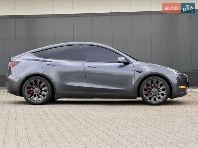 Серый Тесла Model Y, объемом двигателя 0 л и пробегом 109 тыс. км за 26900 $, фото 6 на Automoto.ua