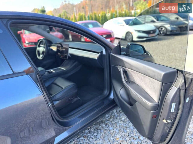 Серый Тесла Model Y, объемом двигателя 0 л и пробегом 85 тыс. км за 24500 $, фото 5 на Automoto.ua
