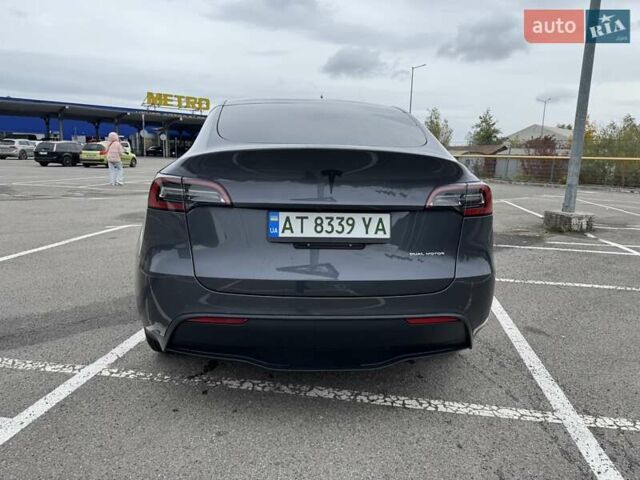 Серый Тесла Model Y, объемом двигателя 0 л и пробегом 61 тыс. км за 25500 $, фото 40 на Automoto.ua