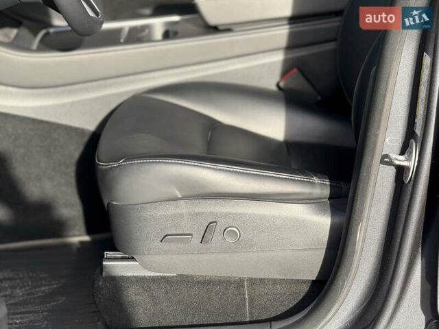 Сірий Тесла Model Y, об'ємом двигуна 0 л та пробігом 67 тис. км за 25000 $, фото 31 на Automoto.ua