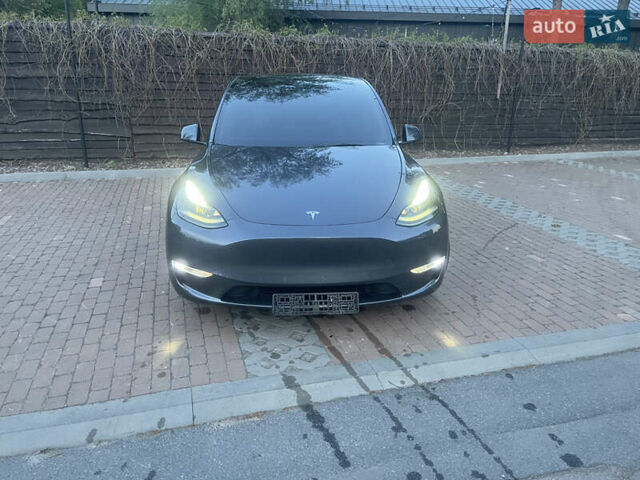 Сірий Тесла Model Y, об'ємом двигуна 0 л та пробігом 69 тис. км за 29999 $, фото 4 на Automoto.ua