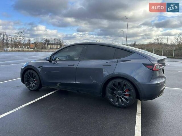 Серый Тесла Model Y, объемом двигателя 0 л и пробегом 47 тыс. км за 26900 $, фото 5 на Automoto.ua